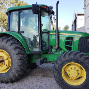 Trator JD 6115